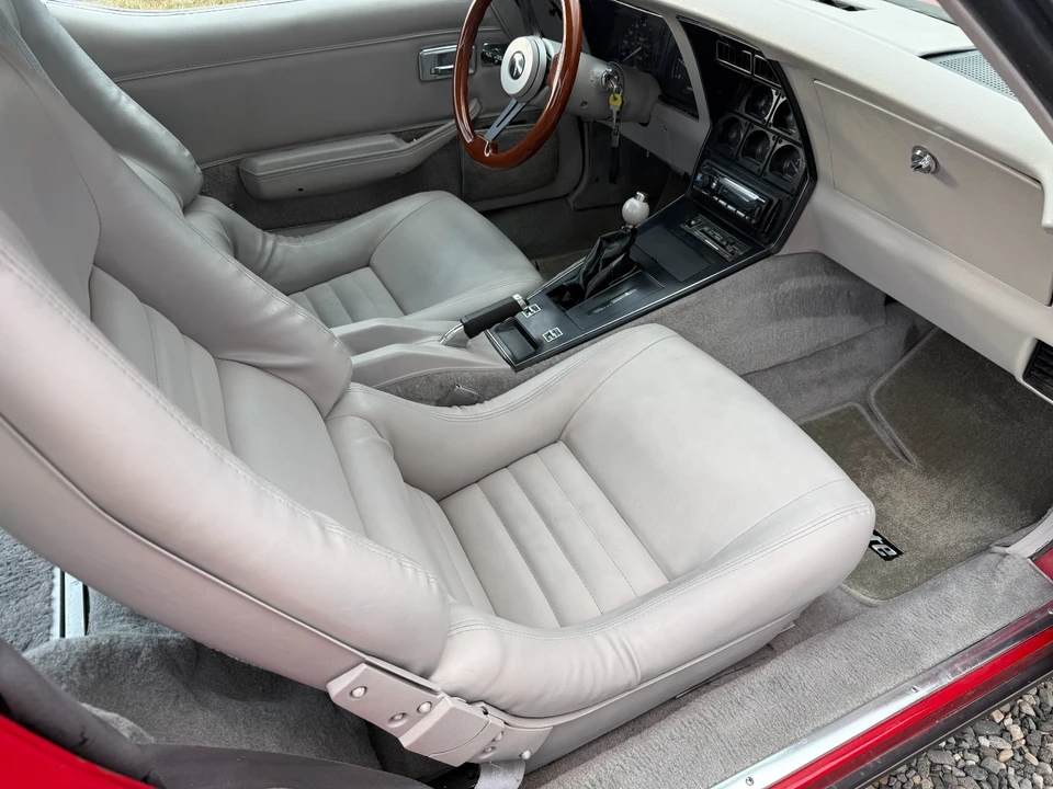 1981 Chevrolet Corvette C3 - Image 6 of 9