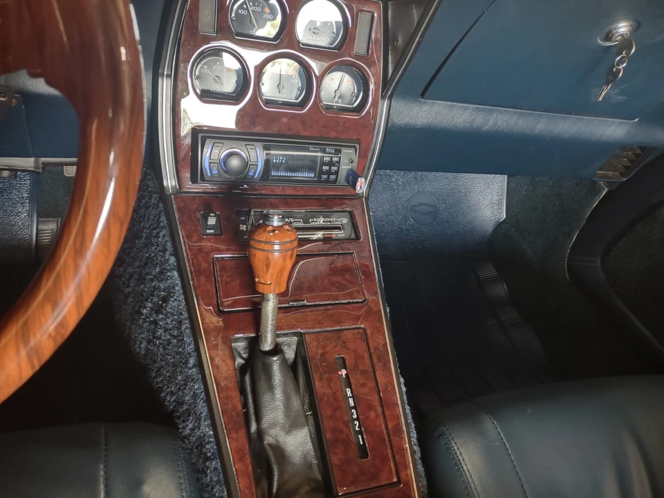 1981 Chevrolet Corvette C3 - Image 15 of 17