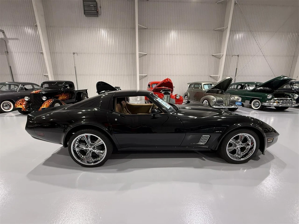 1981 Chevrolet Corvette C3 - Image 12 of 31