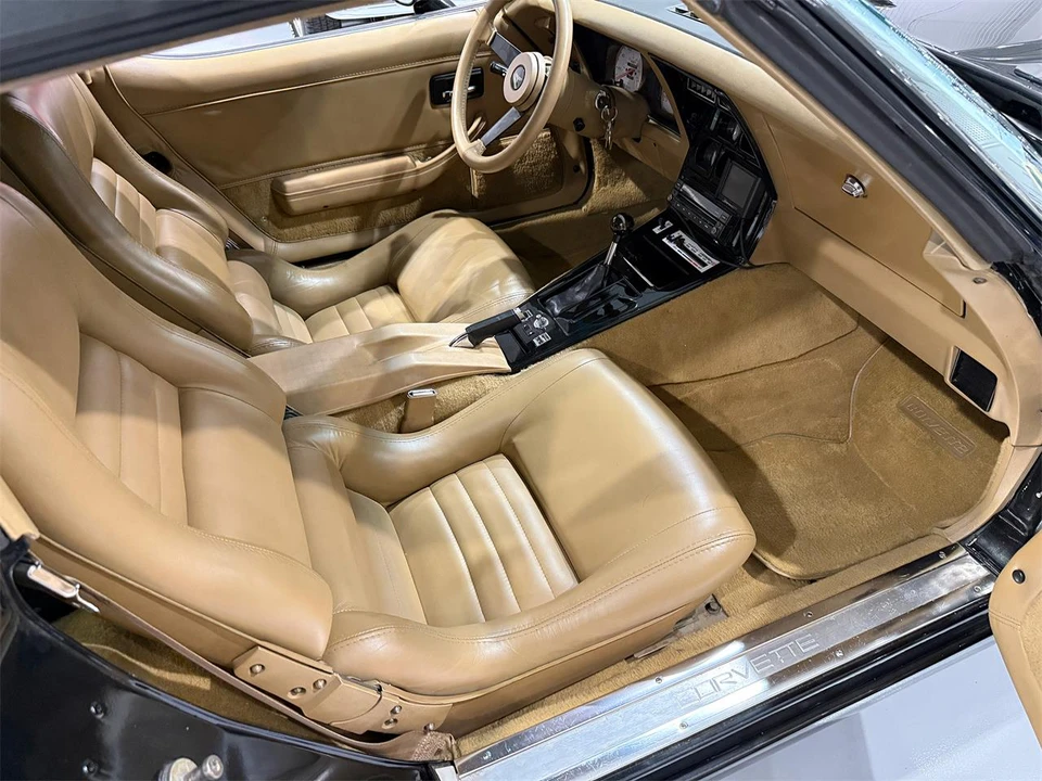 1981 Chevrolet Corvette C3 - Image 24 of 31