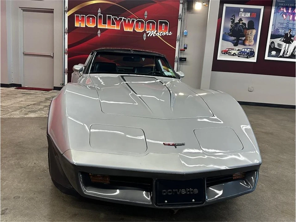 1981 Chevrolet Corvette C3 - Image 10 of 31