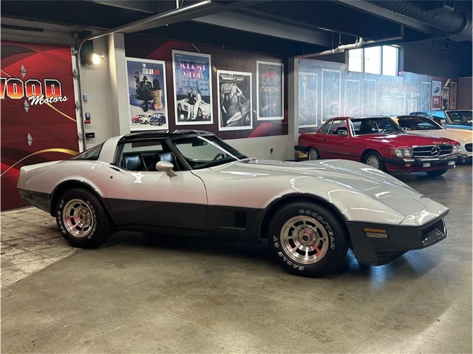 1981 Chevrolet Corvette C3 - Image 13 of 31