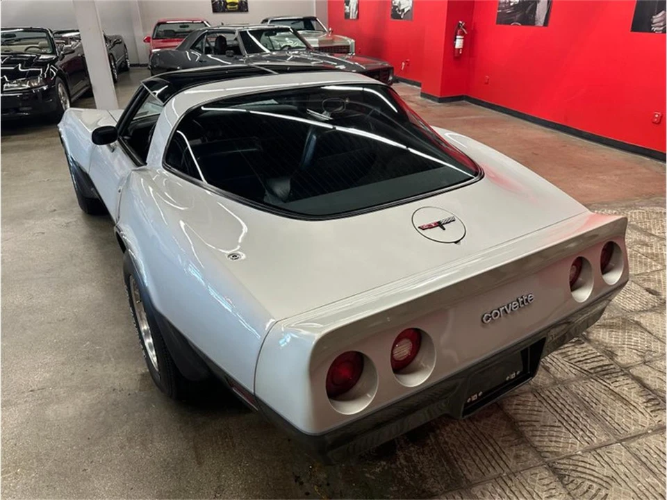 1981 Chevrolet Corvette C3 - Image 25 of 31