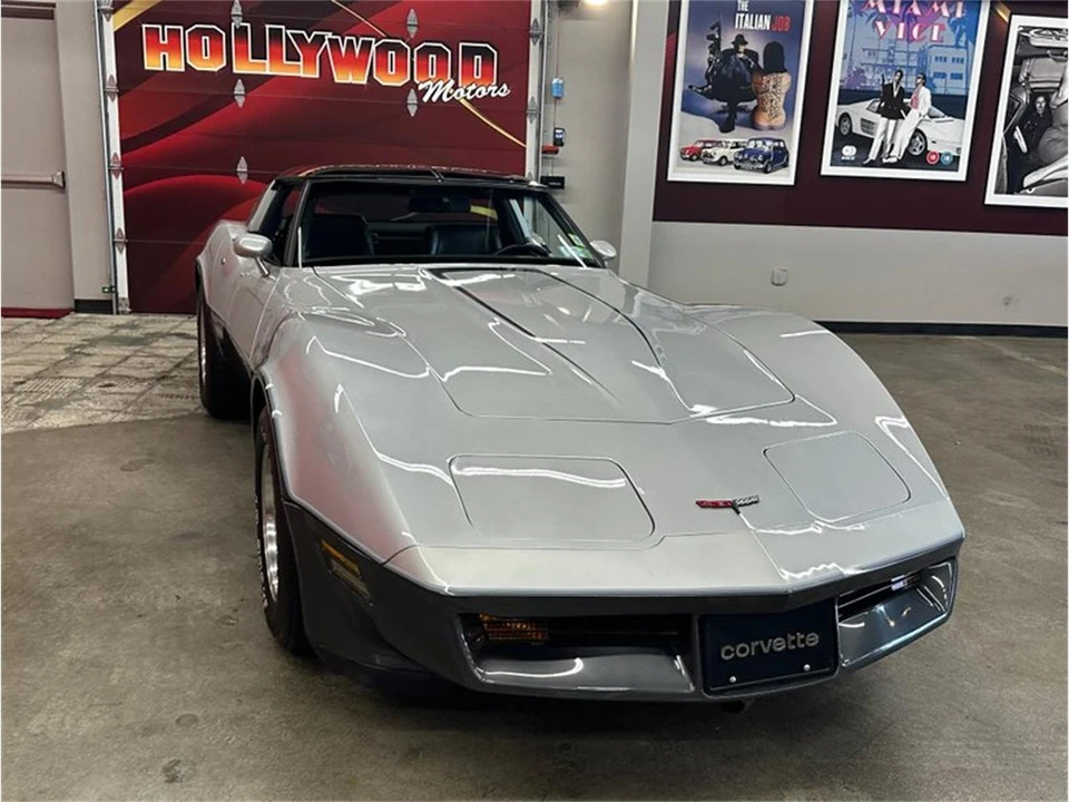 1981 Chevrolet Corvette C3 - Image 11 of 31
