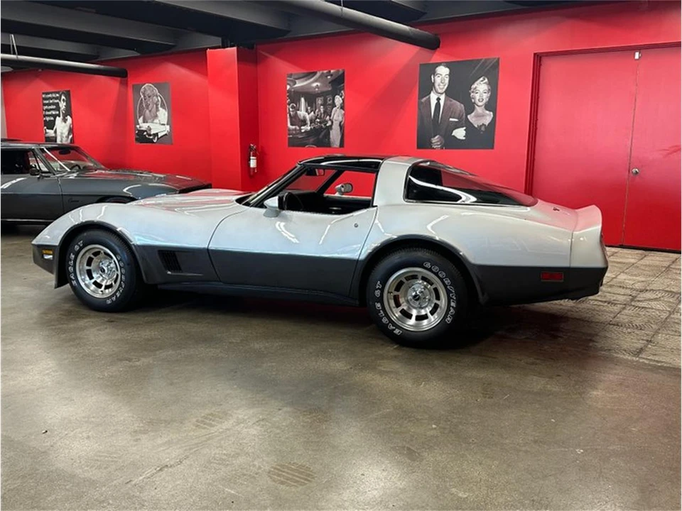 1981 Chevrolet Corvette C3 - Image 26 of 31