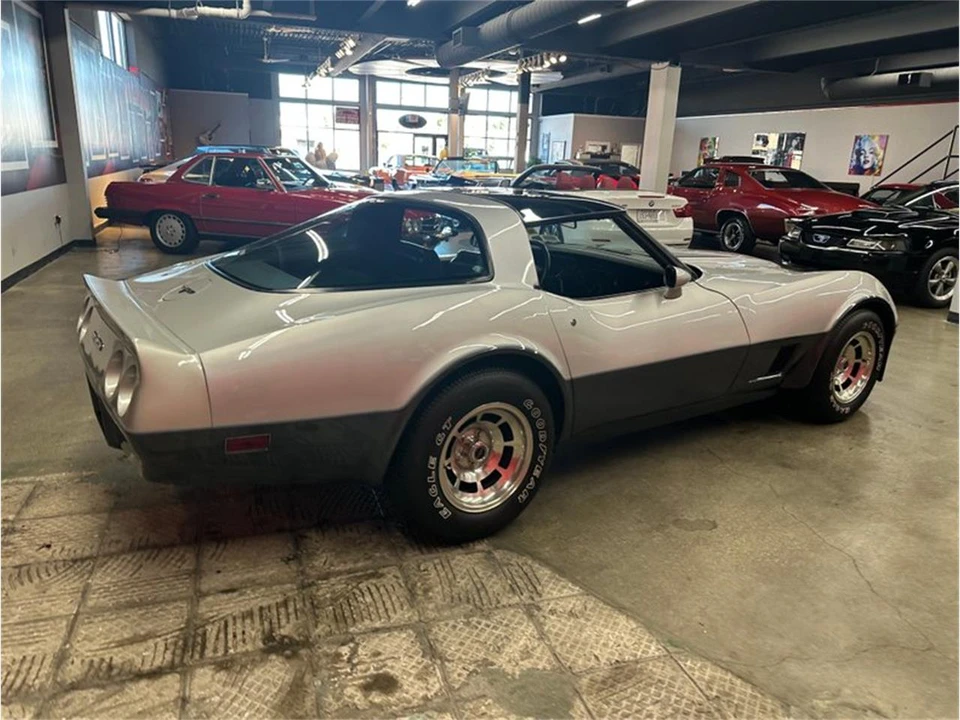 1981 Chevrolet Corvette C3 - Image 17 of 31