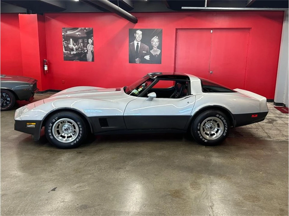1981 Chevrolet Corvette C3 - Image 30 of 31
