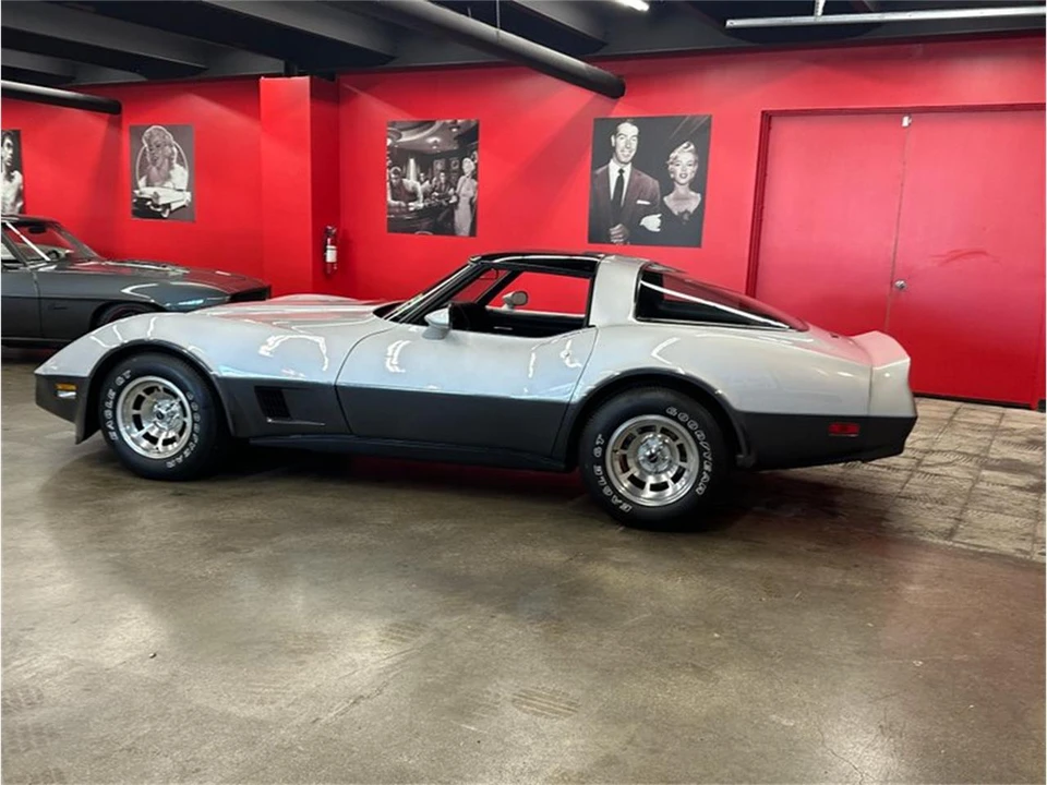 1981 Chevrolet Corvette C3 - Image 27 of 31