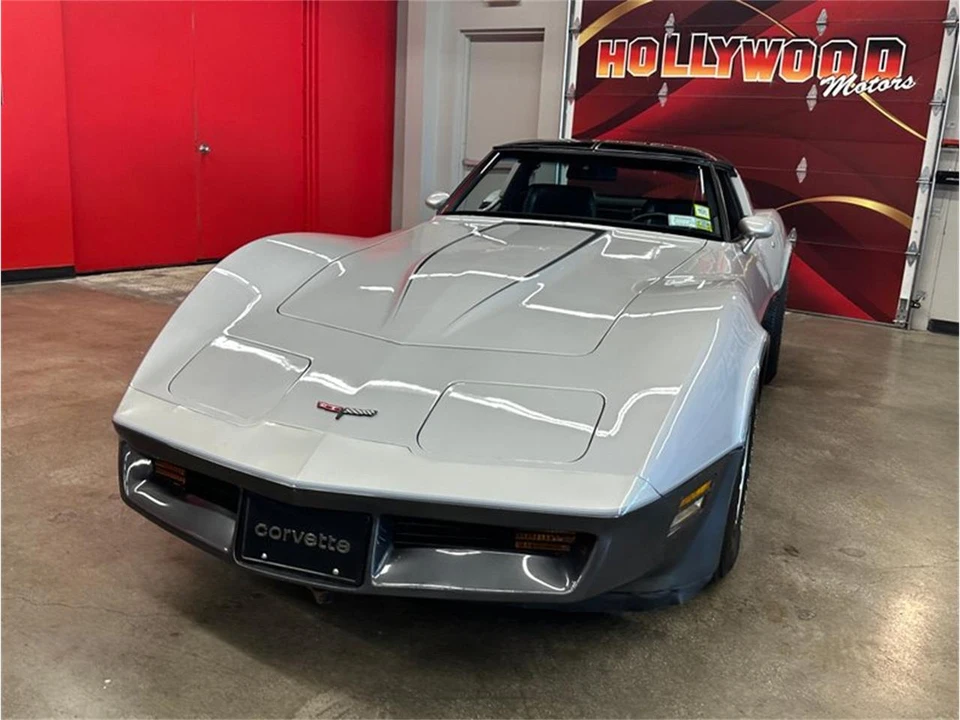 1981 Chevrolet Corvette C3 - Image 6 of 31