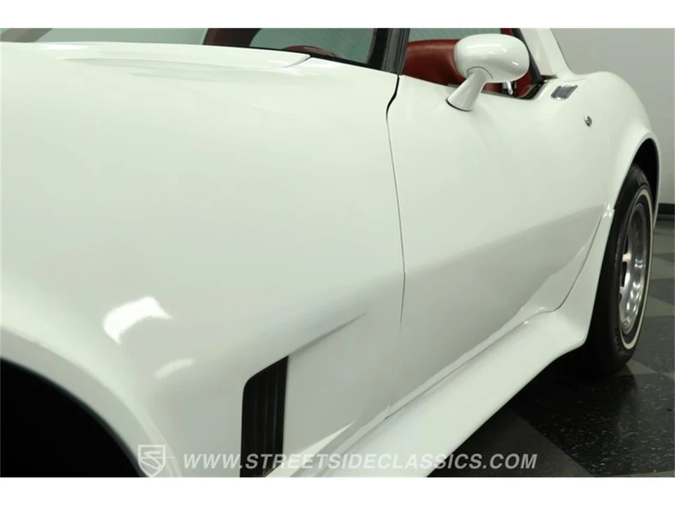 1981 Chevrolet Corvette C3 - Image 22 of 31