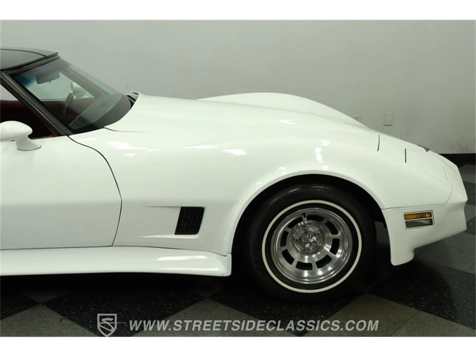 1981 Chevrolet Corvette C3 - Image 29 of 31