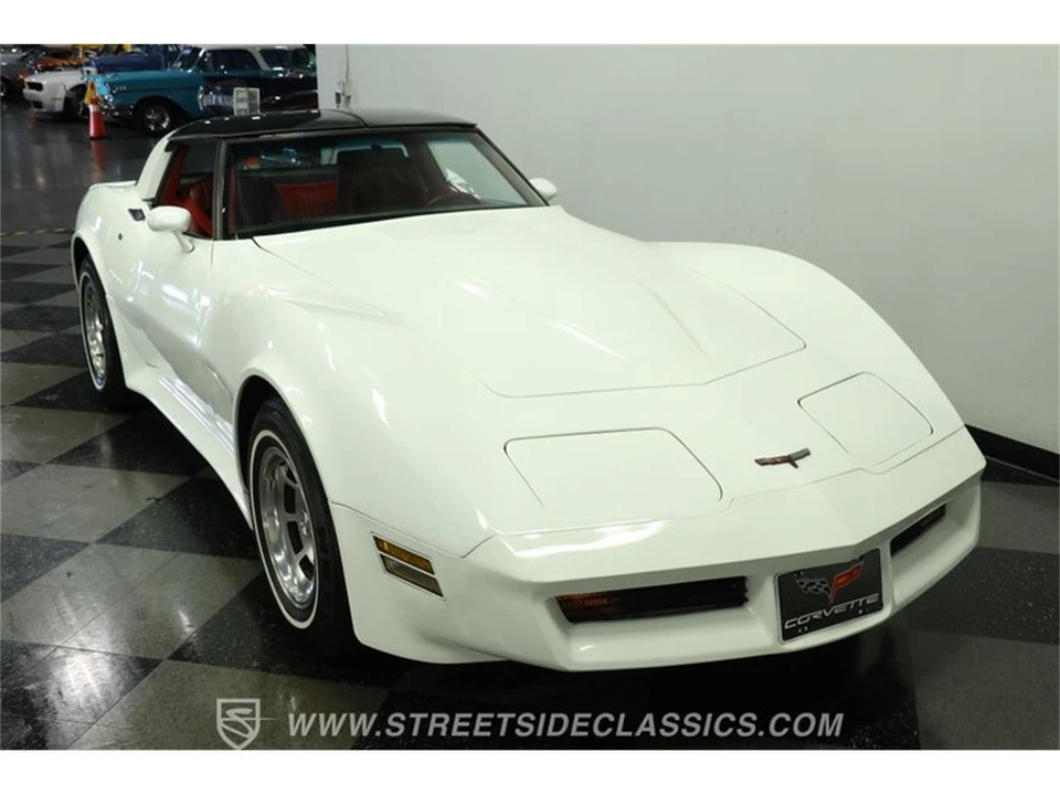 1981 Chevrolet Corvette C3 - Image 15 of 31