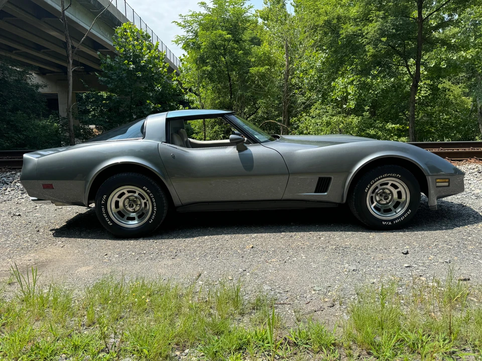 1981 Chevrolet Corvette C3 - Image 29 of 31