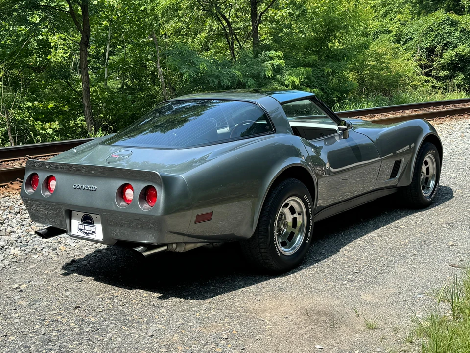 1981 Chevrolet Corvette C3 - Image 26 of 31