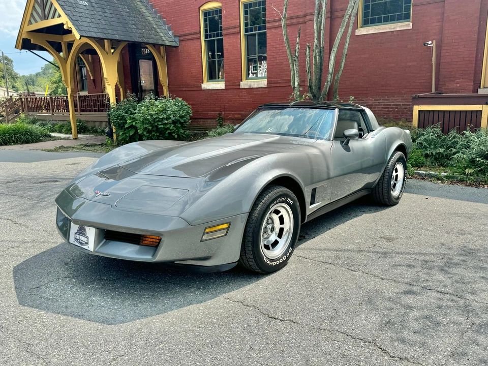 1981 Chevrolet Corvette C3 - Image 9 of 31