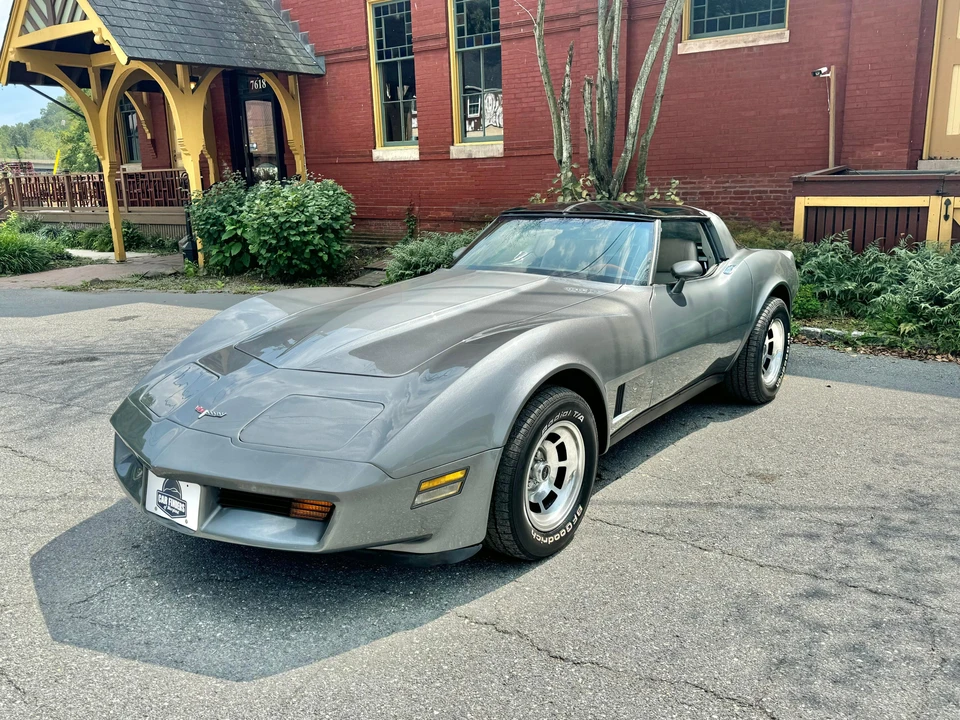 1981 Chevrolet Corvette C3 - Image 8 of 31