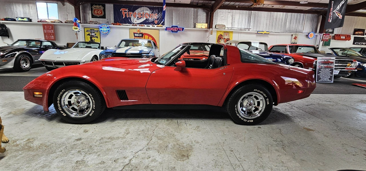 1981 Chevrolet Corvette C3 - Image 6 of 31