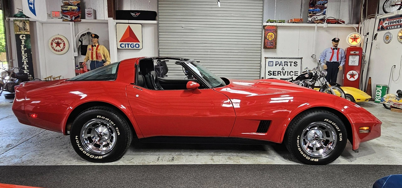 1981 Chevrolet Corvette C3 - Image 13 of 31