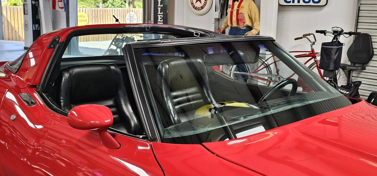 1981 Chevrolet Corvette C3 - Image 22 of 31