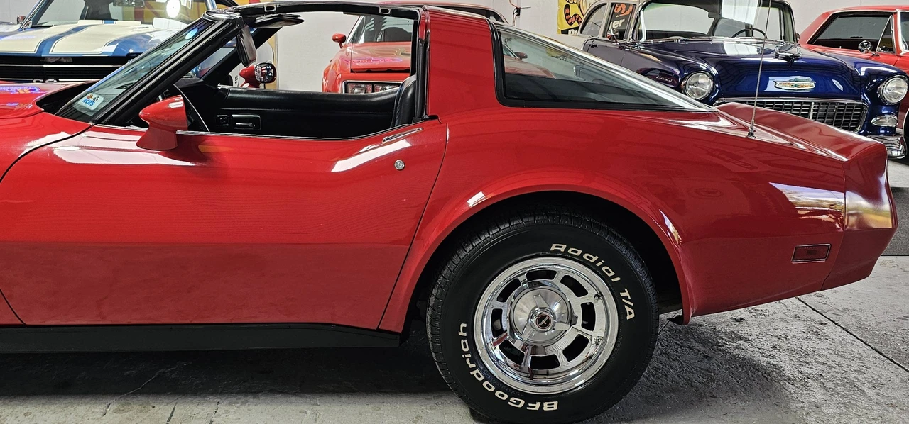 1981 Chevrolet Corvette C3 - Image 27 of 31