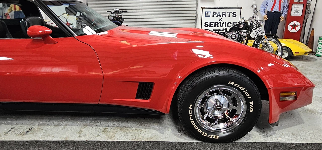 1981 Chevrolet Corvette C3 - Image 28 of 31