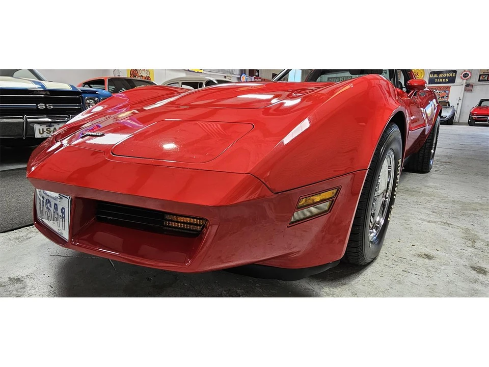 1981 Chevrolet Corvette C3 - Image 25 of 31