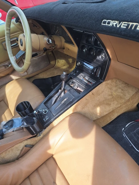 1981 Chevrolet Corvette C3 - Image 8 of 10