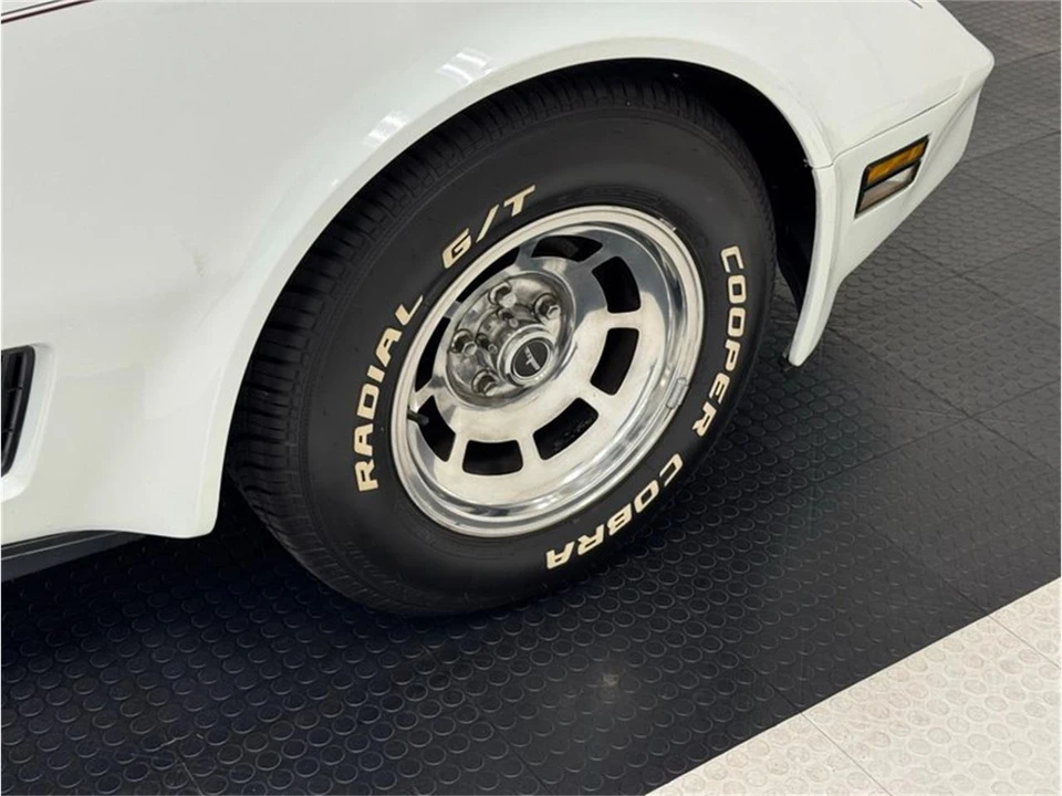 1981 Chevrolet Corvette C3 - Image 20 of 31