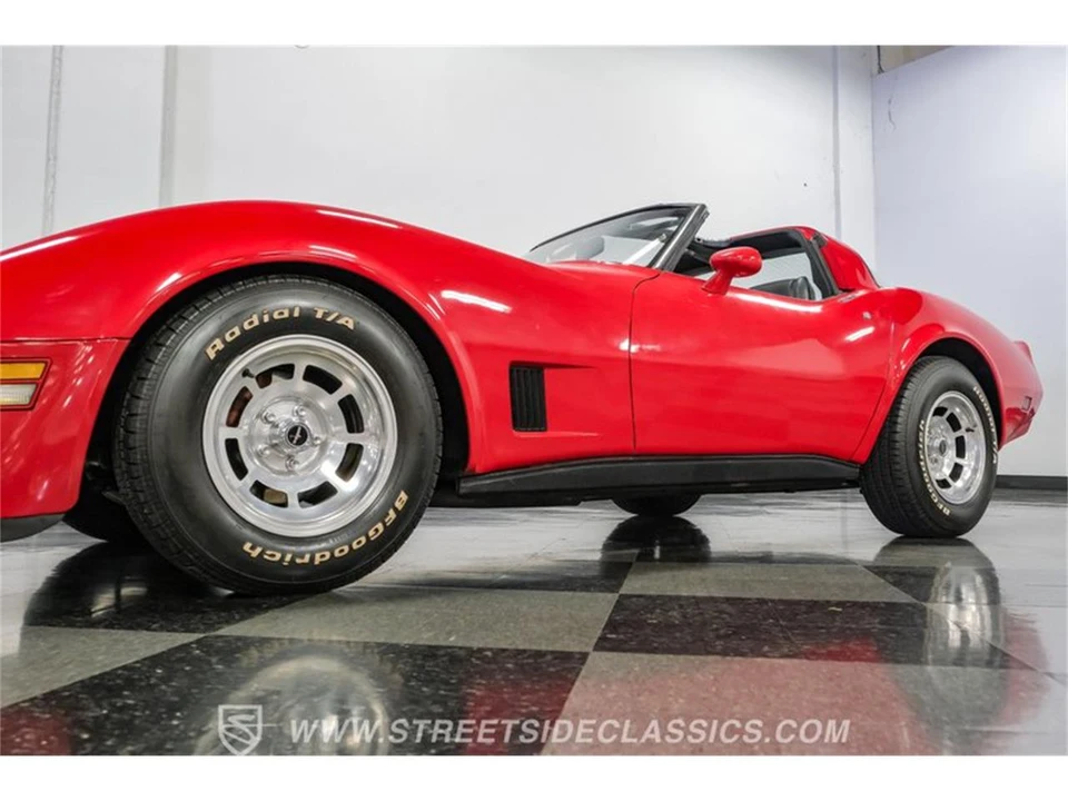 1981 Chevrolet Corvette C3 - Image 21 of 31