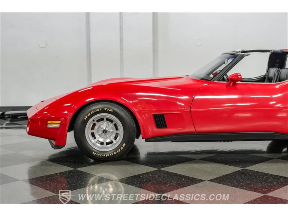 1981 Chevrolet Corvette C3 - Image 22 of 31