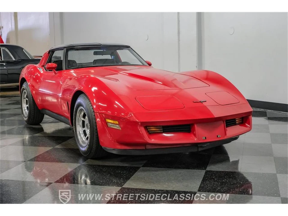 1981 Chevrolet Corvette C3 - Image 17 of 31
