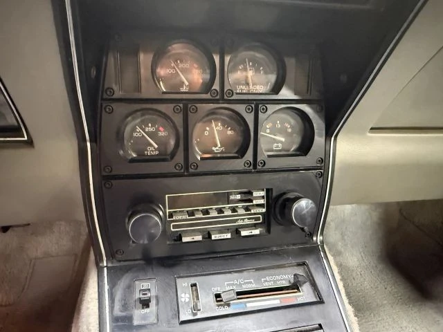 1981 Chevrolet Corvette C3 - Image 29 of 31