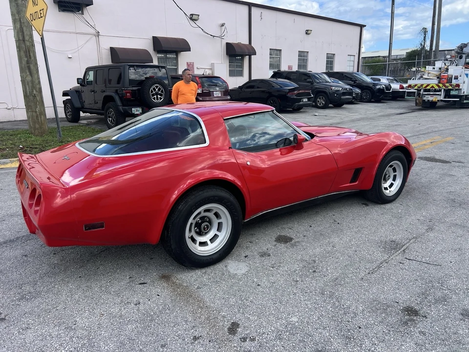 1981 Chevrolet Corvette C3 - Image 10 of 21