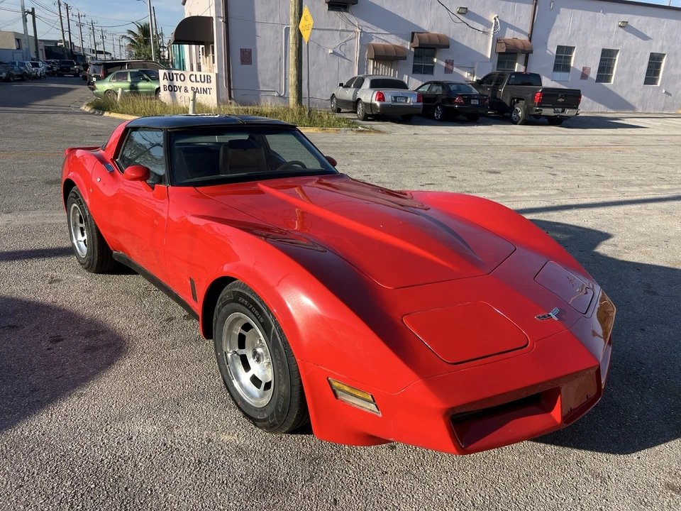 1981 Chevrolet Corvette C3 - Image 14 of 21