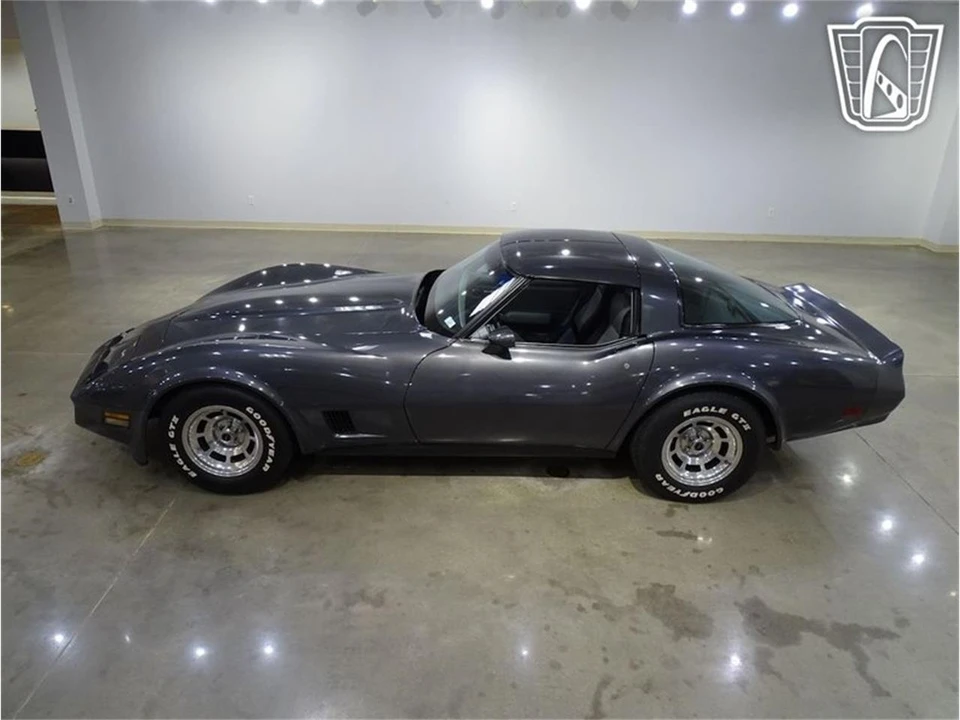1981 Chevrolet Corvette C3 - Image 6 of 31