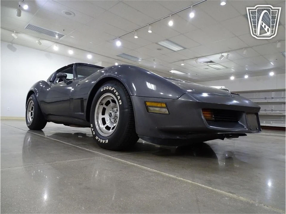 1981 Chevrolet Corvette C3 - Image 23 of 31
