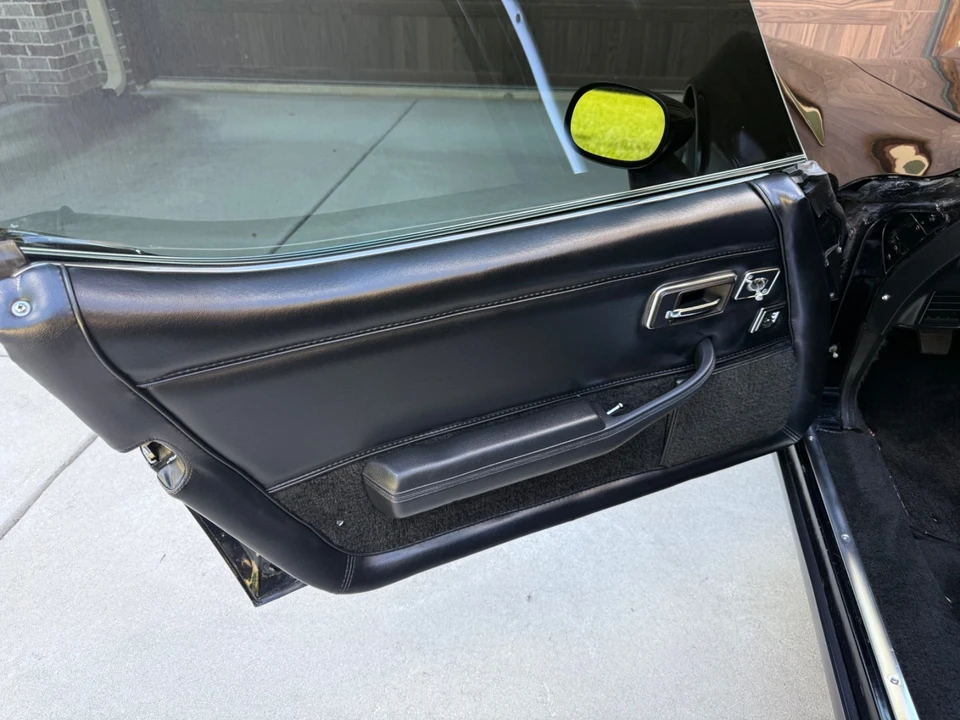 1981 Chevrolet Corvette - Image 21 of 31
