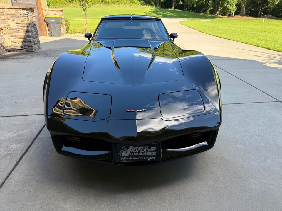 1981 Chevrolet Corvette - Image 2 of 31