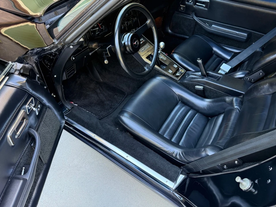 1981 Chevrolet Corvette - Image 23 of 31