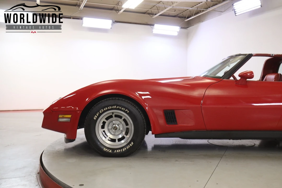 1981 Chevrolet Corvette C3 - Image 11 of 12