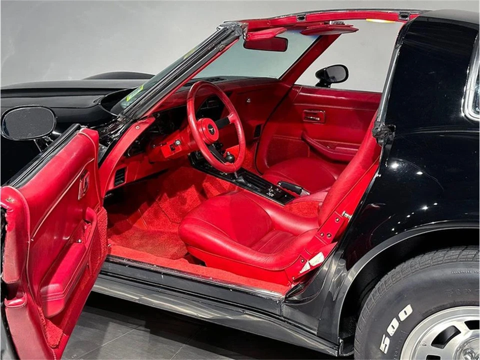 1981 Chevrolet Corvette C3 - Image 29 of 31