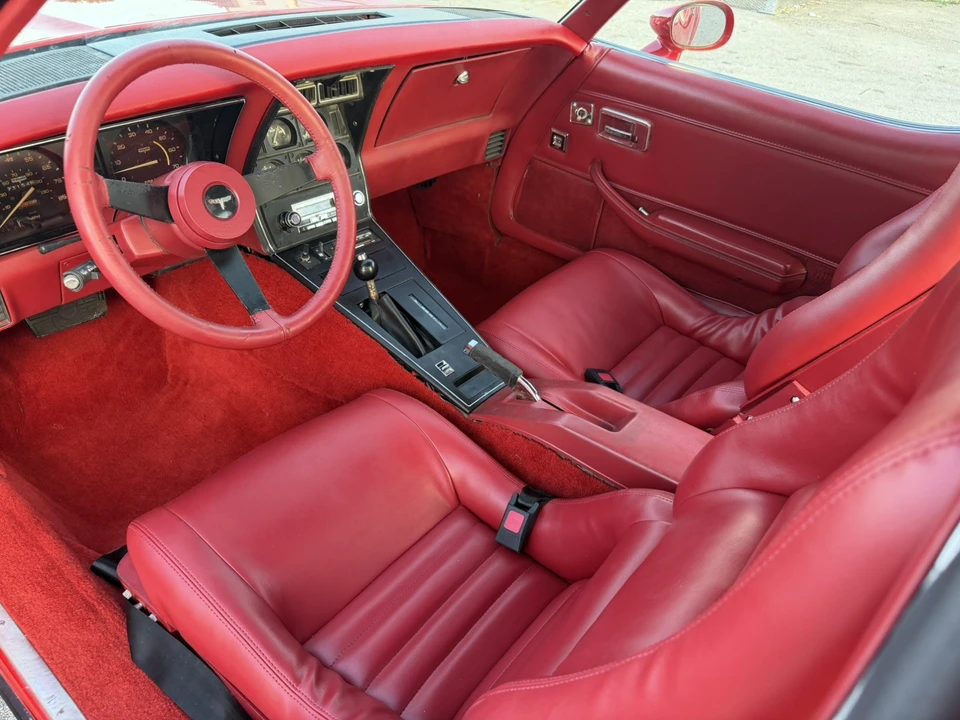 1981 Chevrolet Corvette C3 - Image 17 of 31