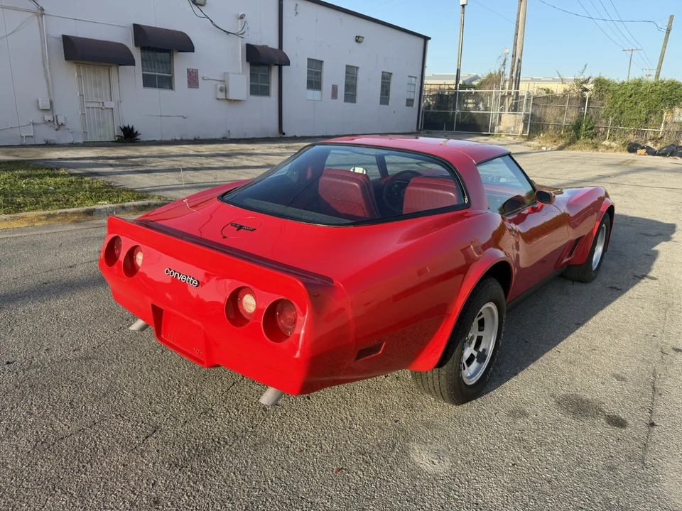 1981 Chevrolet Corvette C3 - Image 8 of 31