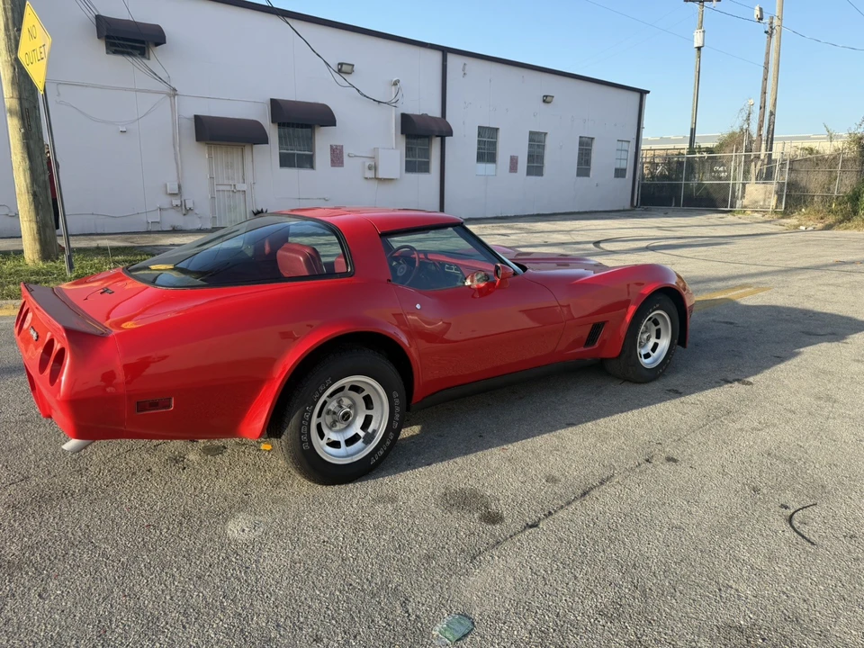 1981 Chevrolet Corvette C3 - Image 9 of 31