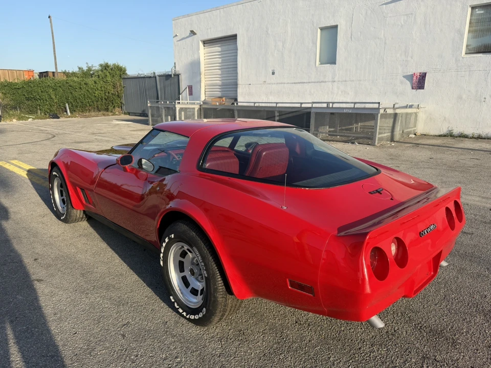 1981 Chevrolet Corvette C3 - Image 6 of 31