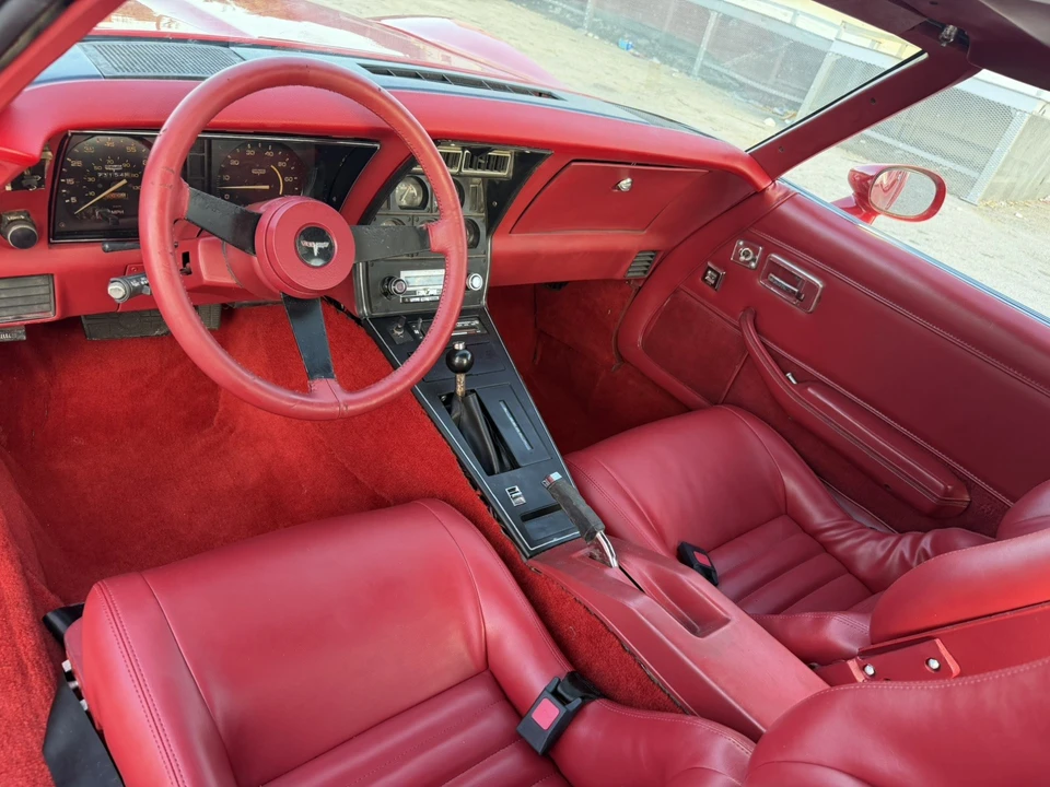 1981 Chevrolet Corvette C3 - Image 16 of 31