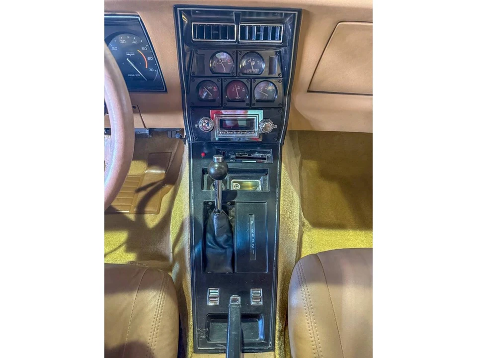 1981 Chevrolet Corvette C3 - Image 25 of 31
