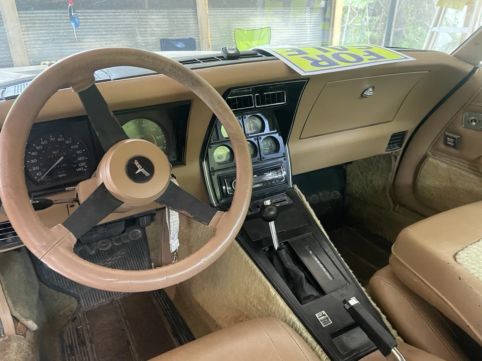 1981 Chevrolet Corvette C3 - Image 11 of 24