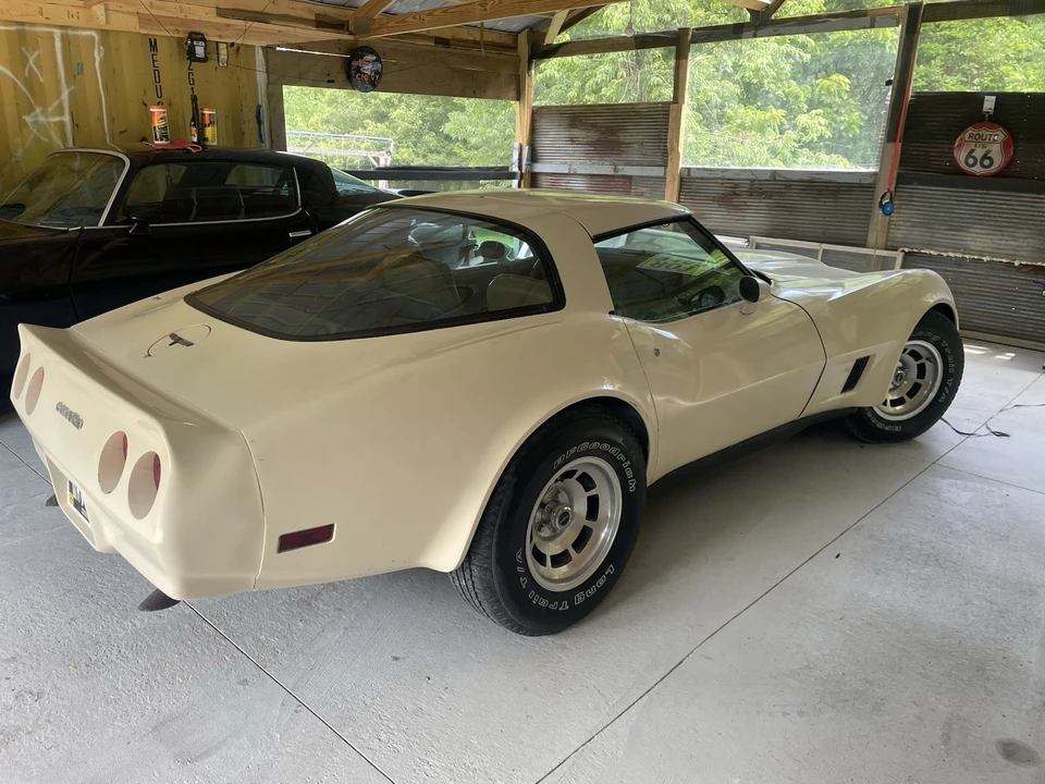 1981 Chevrolet Corvette C3 - Image 4 of 24