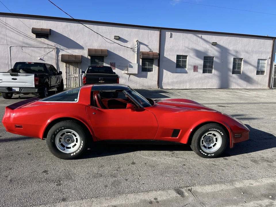 1981 Chevrolet Corvette C3 - Image 10 of 21